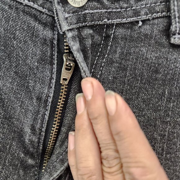 Chicos Jeans Womens 0 Short US 4 Petite Marquis Black Stretch Bootcut *GUC* - Picture 2 of 14